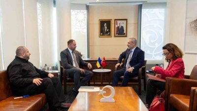 Dışişleri Bakanı Hakan Fidan, Ukrayna Devlet Başkanlığı Ofisi Başkanı Andriy