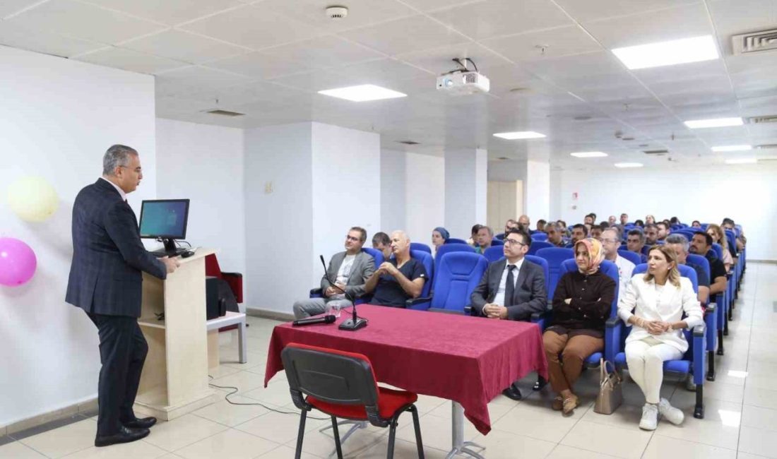 Diyarbakır’da Dünya Kalp günü nedeni ile panel düzenlendi. Diyarbakır Gazi