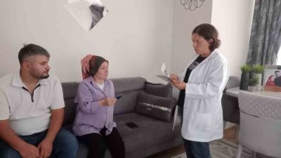 DÜZCE(İHA) – Düzce Sağlık Müdürlüğüne bağlı ekipler riskli gebeleri yakından