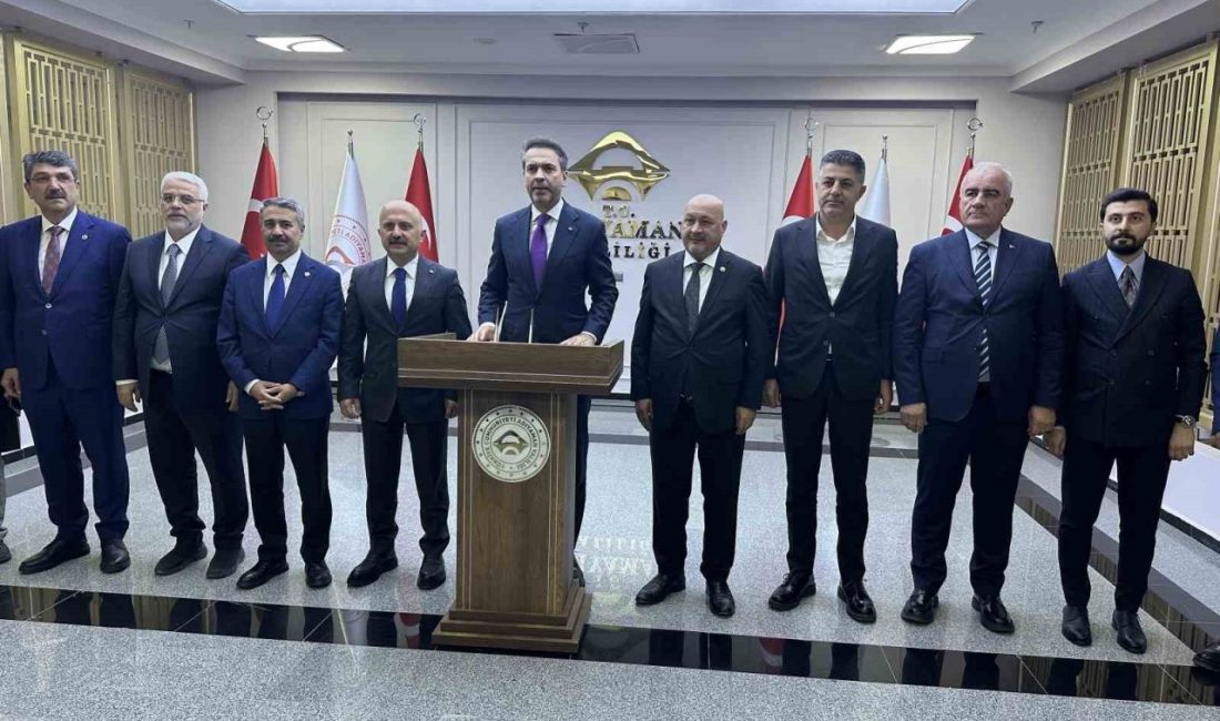 Enerji ve Tabii Kaynaklar Bakanı Alparslan Bayraktar, bir dizi temasta