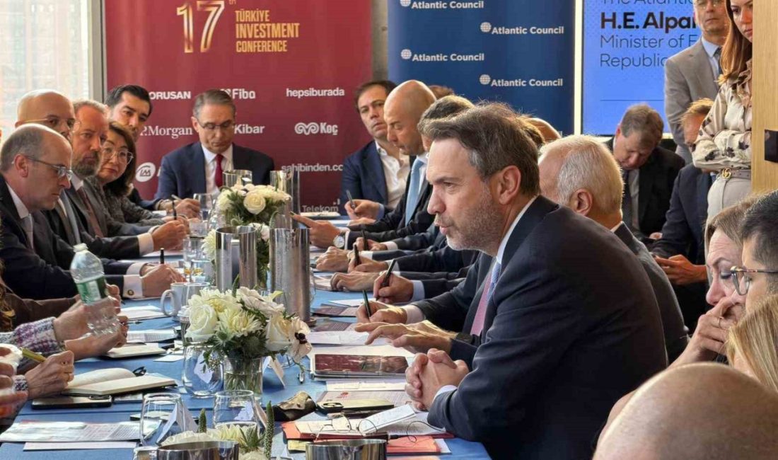 Enerji ve Tabii Kaynaklar Bakanı Alparslan Bayraktar, “Rüzgar ve güneş