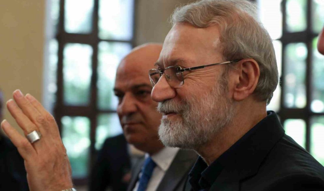 İran Yüksek Ulusal Güvenlik Konseyi Başkanı ve İran Dini Lider