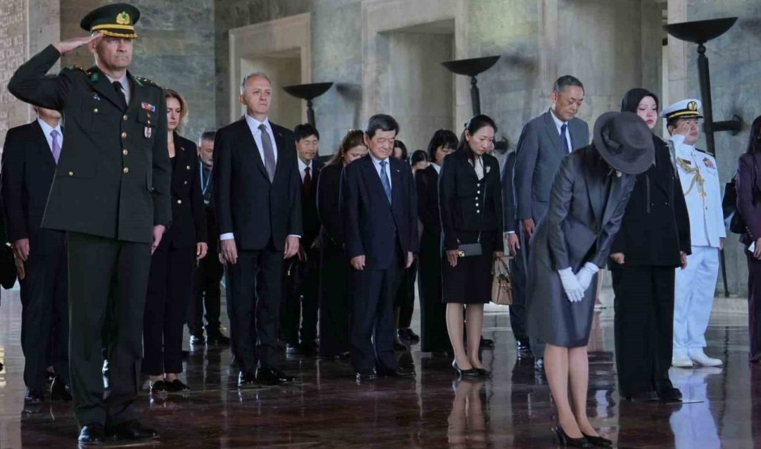 Japonya Altes Prensesi Akiko Mikasa, Ankara ziyareti çerçevesinde Anıtkabir’de Atatürk’ün