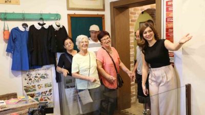 Kepez Belediyesi, Dünya Alzheimer Farkındalık Günü’nde “Geçmişin İzinde, Hatıraların Peşinde”