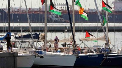 Gazze Şeridi’ne gıda ile insanı yardım malzemesi ulaştırmayı ve İsrail’in