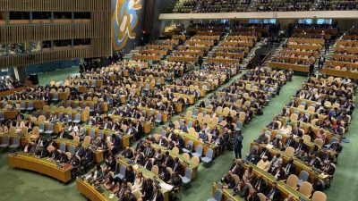 Fransa Cumhurbaşkanı Emmanuel Macron’un Filistin Devleti’ni resmen tanıdıklarını açıklamasının ardından