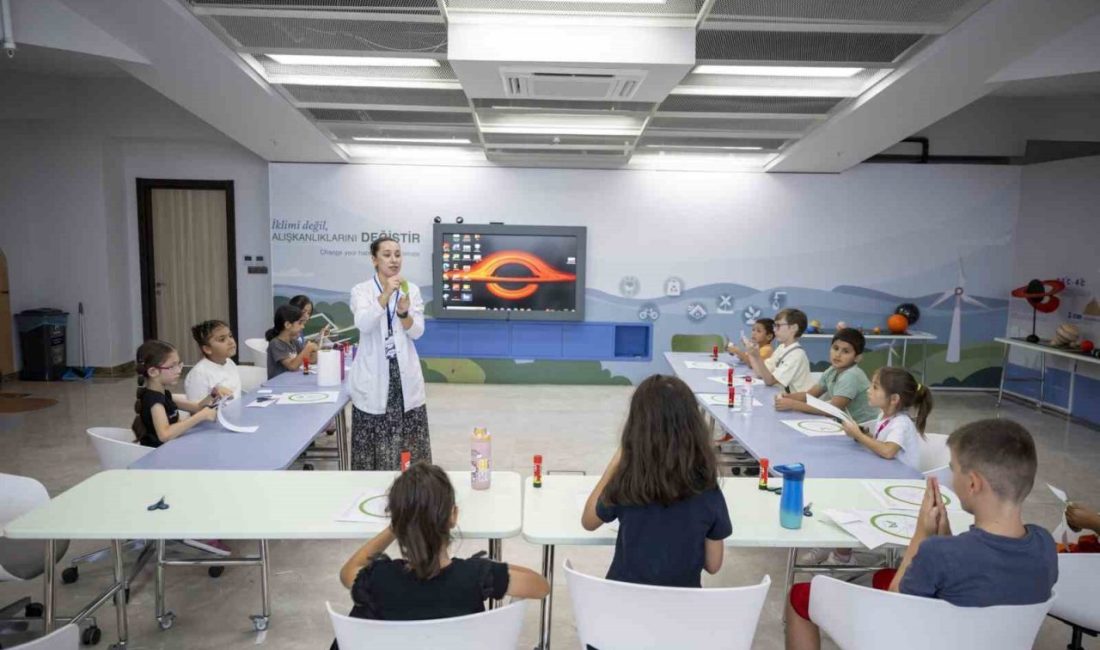 Mersin Büyükşehir Belediyesi tarafından çocukların bilime olan ilgisini artırmak amacıyla