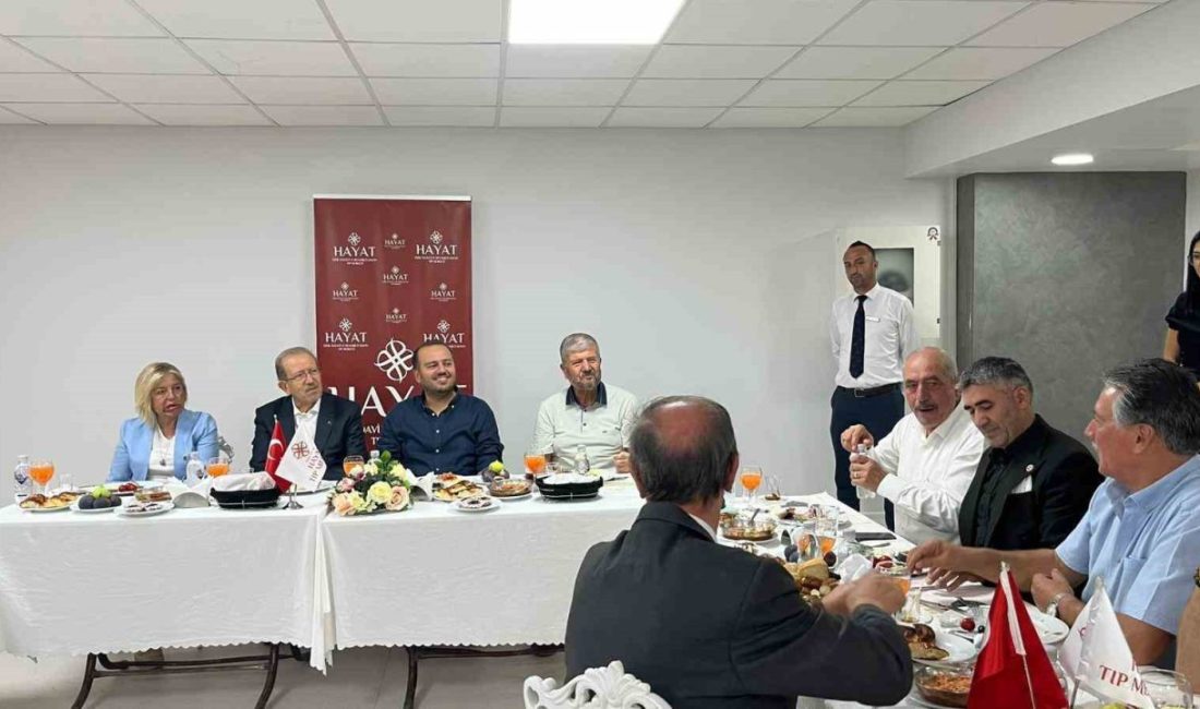 Hayat Hastaneler Grubu Yönetim Kurulu Başkanı Uzm. Dr. Ahmet Özkul,