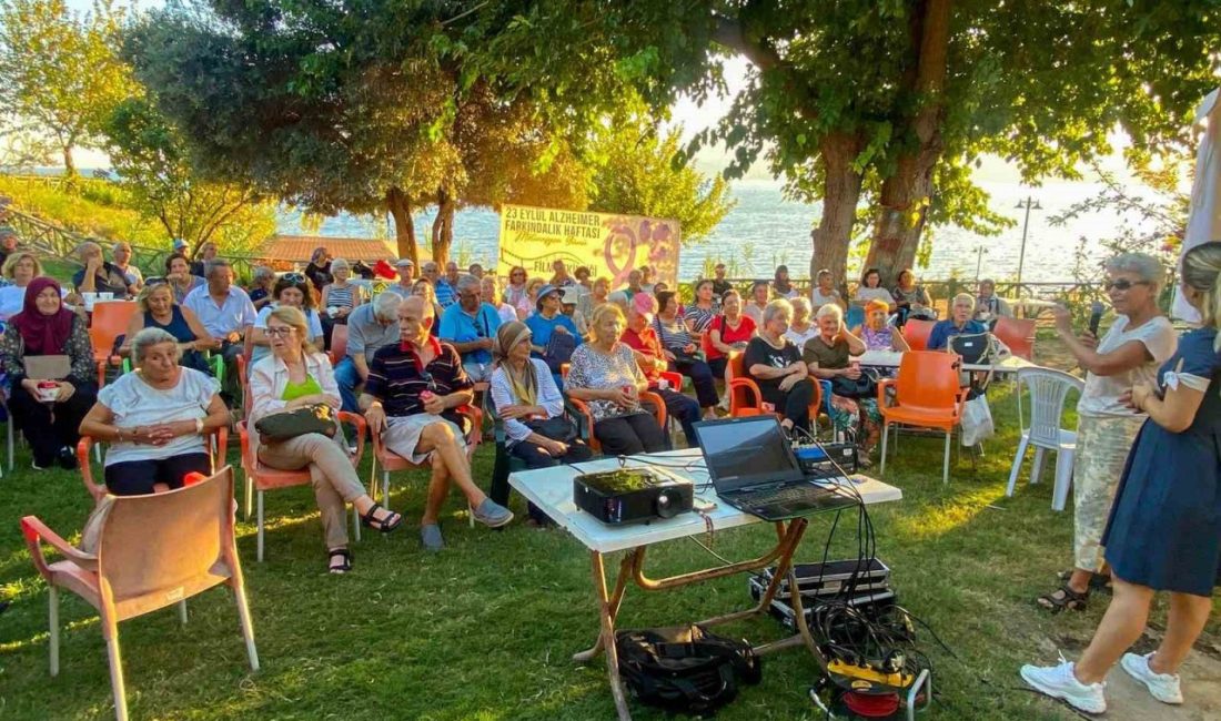Antalya Muratpaşa Belediyesi, Alzheimer Derneği iş birliğiyle Alzheimer Farkındalık Haftası