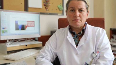 Endokrin bozucu kimyasalların vücudun hormonal dengesini değiştirdiğini belirten Prof. Dr.