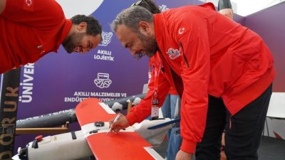 Bartın Üniversitesi (BARÜ) Rektörü Prof. Dr. Ahmet Akkaya, TEKNOFEST İstanbul’da