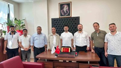 Sağlık-Sen Şırnak Şube Başkanı Sabğatullah Anmal ve beraberindeki şube yönetimi,