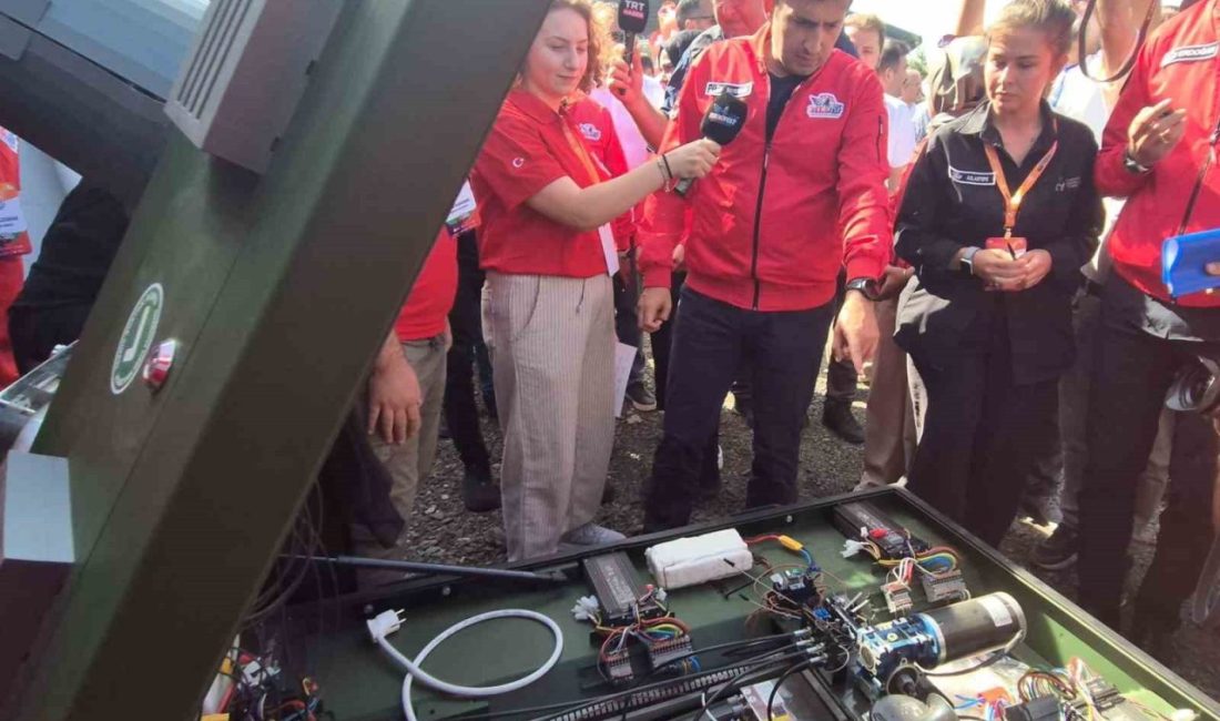 Tekirdağ’da düzenlenen İnsansız Kara Araçları Yarışması’na katılarak yarışan araçları tek