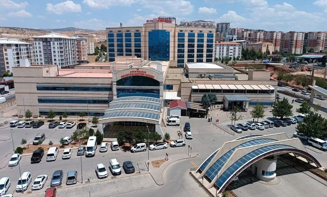 Siirt Eğitim ve Araştırma Hastanesi, vatandaşların talepleri doğrultusunda mesai dışı