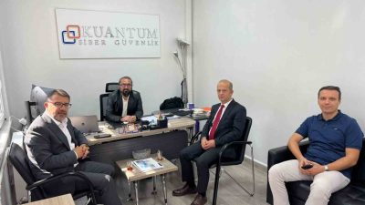 Zonguldak Teknoloji ve Sanayi İl Müdürü Metin Vural ve beraberindeki