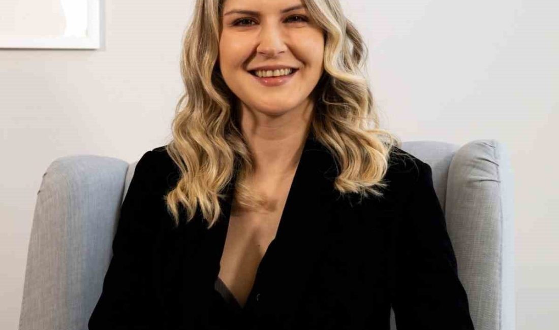 Son dönemde birçok kişi, ruhsal sıkıntılarını hafifletmek için yapay zekaya