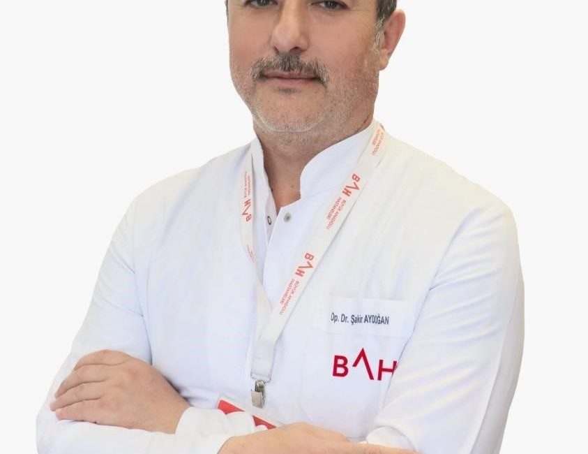 Üroloji Uzmanı Opr. Dr. Şakir Aydoğan, “İlerleyen yaş ile birlikte