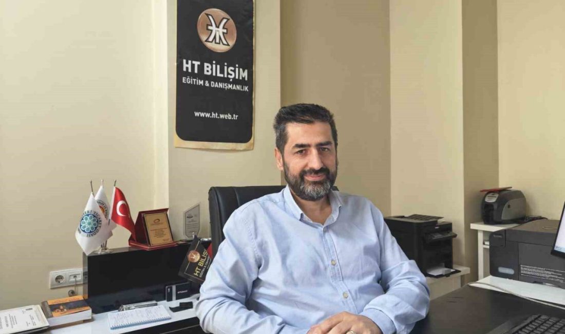 Bilişim Uzmanı Hakan Topuzoğlu, işten ayrılmalarda kurumsal mail hesap şifrelerinin