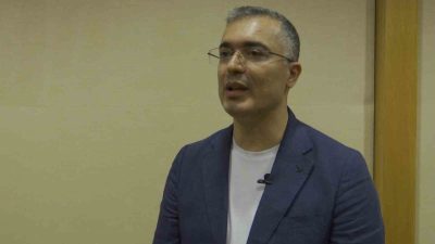 Doğumların sağlık merkezlerinde donanımlı ekiplerce yaptırılması gerektiğine dikkat çeken Yenidoğan