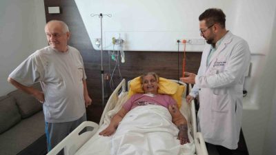 Yurt dışında steril olmayan ortamda kendisine tıbbi olmayan sülük tedavisi