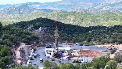 Enerji ve Tabii Kaynaklar Bakanı Alparslan Bayraktar, milletvekillerinin Türkiye Büyük
