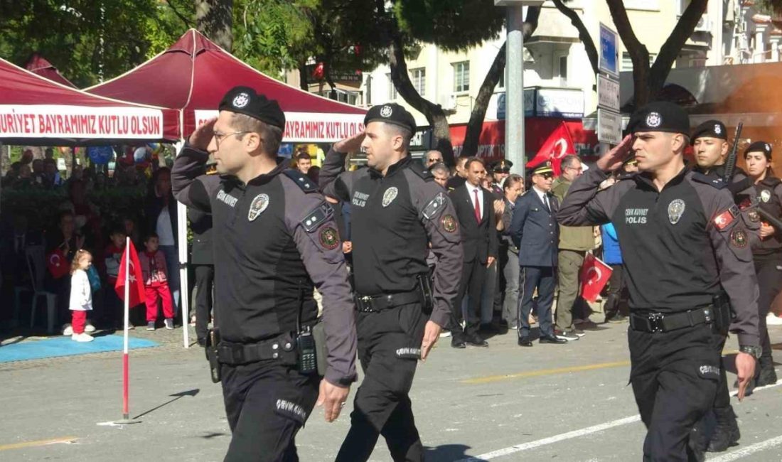 MUĞLA (İHA) – Muğla’da Cumhuriyet’in kuruluşunun 102. yıl dönümü, Cumhuriyet