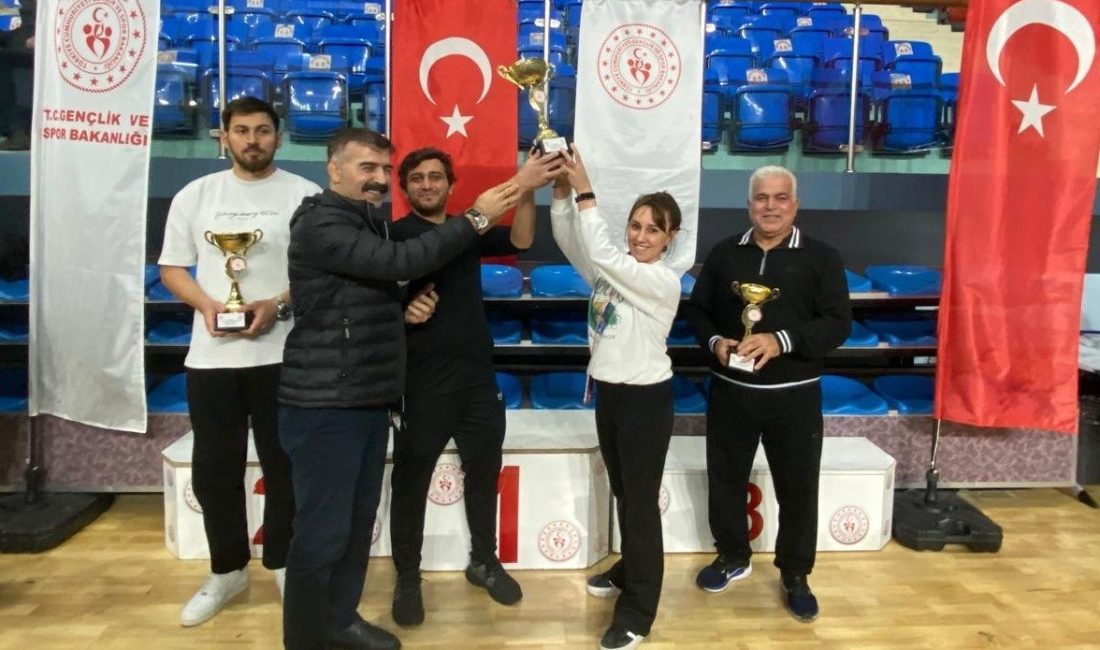 29 Ekim Cumhuriyet Kupası Taekwondo turnuvası gerçekleştirildi Düzce’de 29 Ekim Cumhuriyet Bayramı etkinlikleri kapsamında, Taekwondo Cumhuriyet Kupası