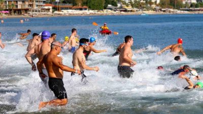 34. Alanya Triatlonu, Halk Triatlonu yarışlarıyla start aldı. 130 sporcunun