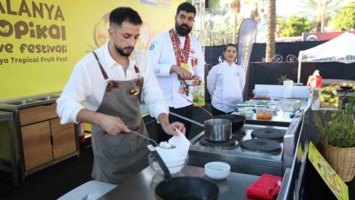 Alanya Belediyesi’nin bu yıl dördüncüsünü düzenlediği Alanya Tropikal Meyve Festivali,
