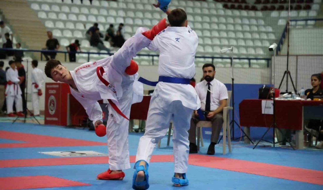 Elazığ’da düzenlenen ve 3 gün sürecek olan Türkiye Ümit, Genç