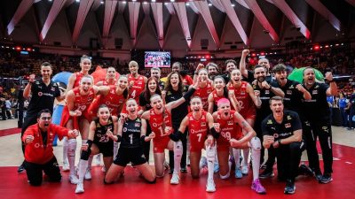 A Milli Kadın Voleybol Takımı ile A Milli Erkek Voleybol