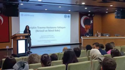 Eskişehir Şehir Hastanesi Konferans Salonu’nda, hastane ve Toplum Sağlığı Merkezlerinde