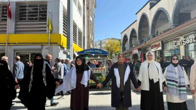 Ağrı’da, Filistin’de yaşanan insanlık dramına dikkati çekmek ve Özgürlük Filosu