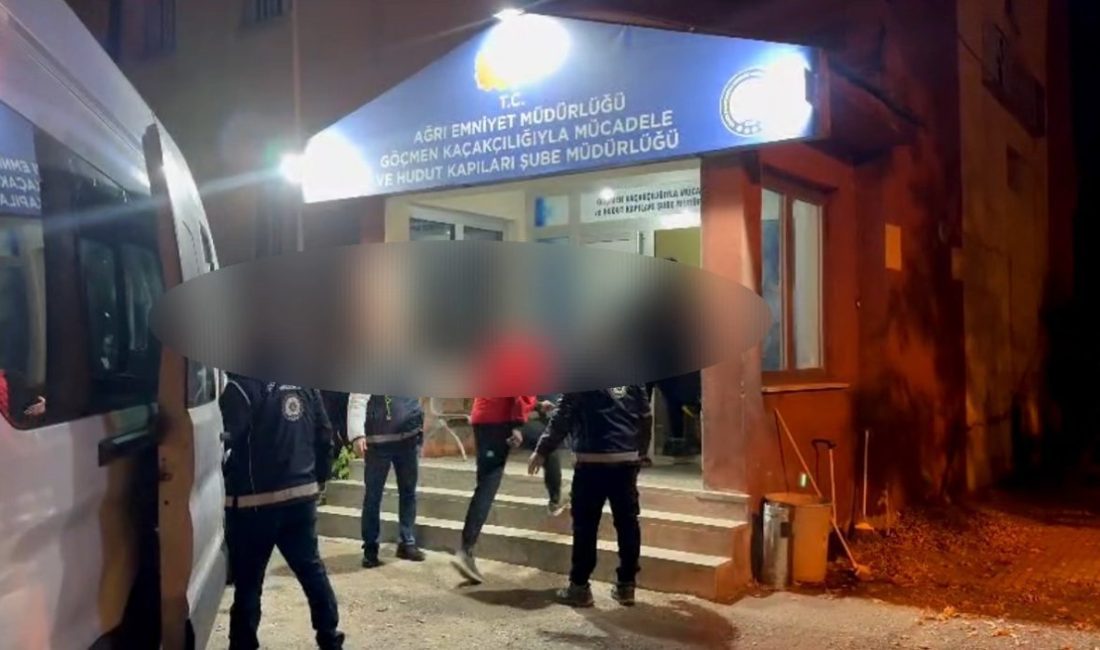 Ağrı’da yapılan operasyonda 16 düzensiz göçmen yakalandı Ağrı’da yürütülen sıkı denetimler sonucu, düzensiz göçmen taşıyan bir tır