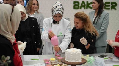 İstanbul’un Başakşehir ilçesinde Bizim Çınarlar Yaşam Merkezi ve BAKMER hizmete