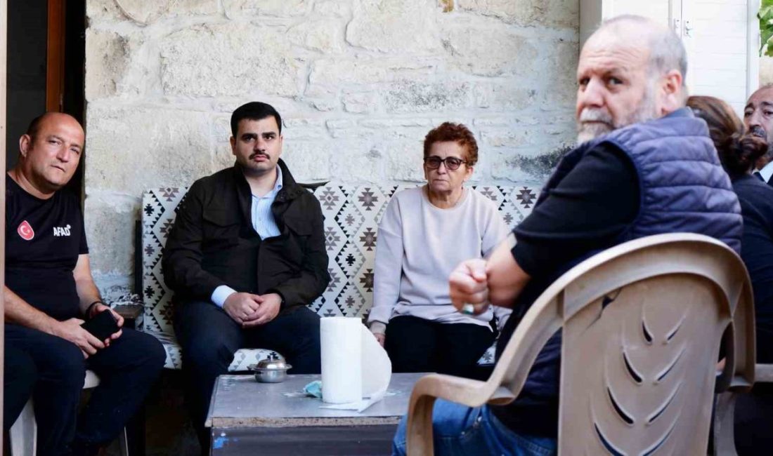 AK Parti Genel Sekreteri ve İzmir Milletvekili Eyyüp Kadir İnan,