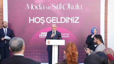 Ümraniye Belediyesi tarafından hayata geçirilen “Akademi Ümraniye Moda ve Stil