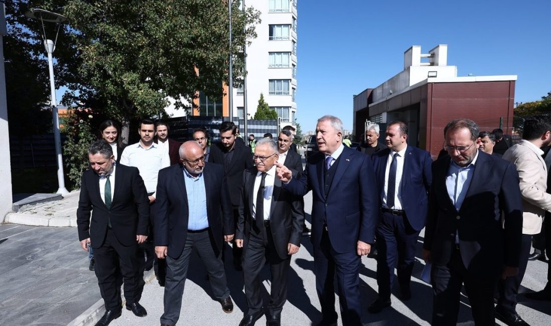 Kayseri Büyükşehir Belediye Başkanı Dr. Memduh Büyükkılıç, TBMM Milli Savunma