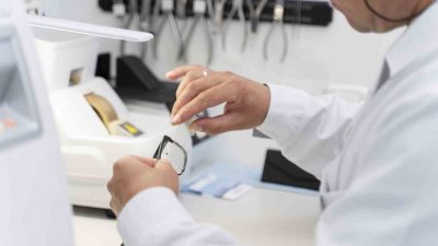 “Görme bozukluklarının yaşam kalitesi üzerindeki etkisinin arttığı günümüzde, akıllı lens