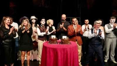 Başarılı çalışmalarıyla Türkiye’nin en iyi şehir tiyatroları arasında gösterilen Alanya