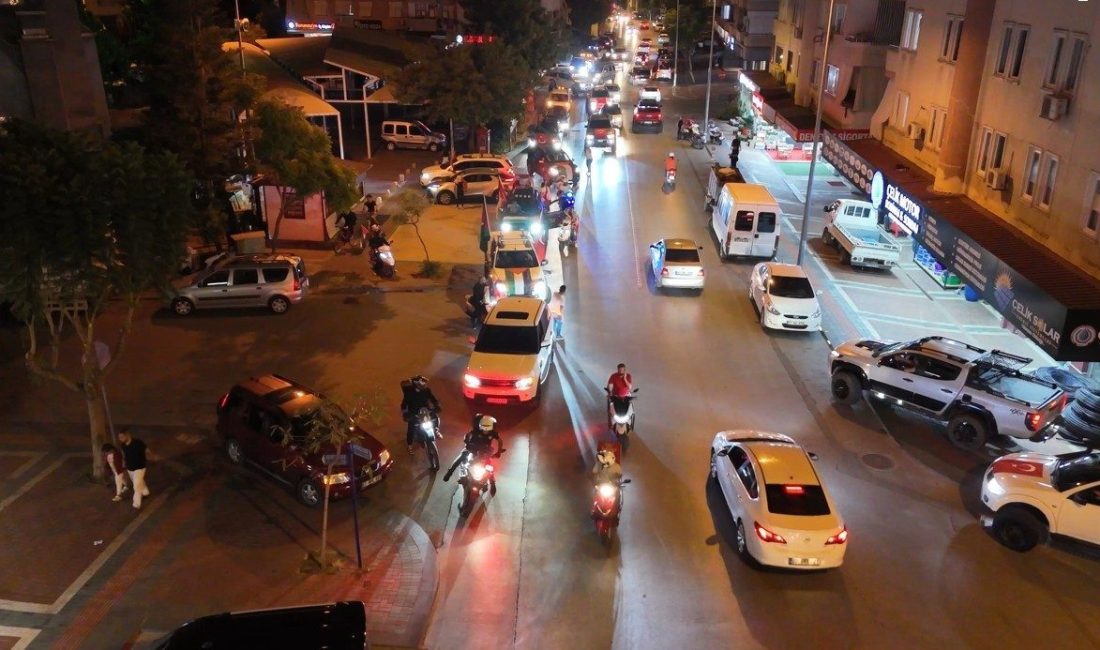 Antalya’nın Alanya ilçesinde off-road tutkunları, İsrail’in Gazze’ye yönelik saldırılarına tepki