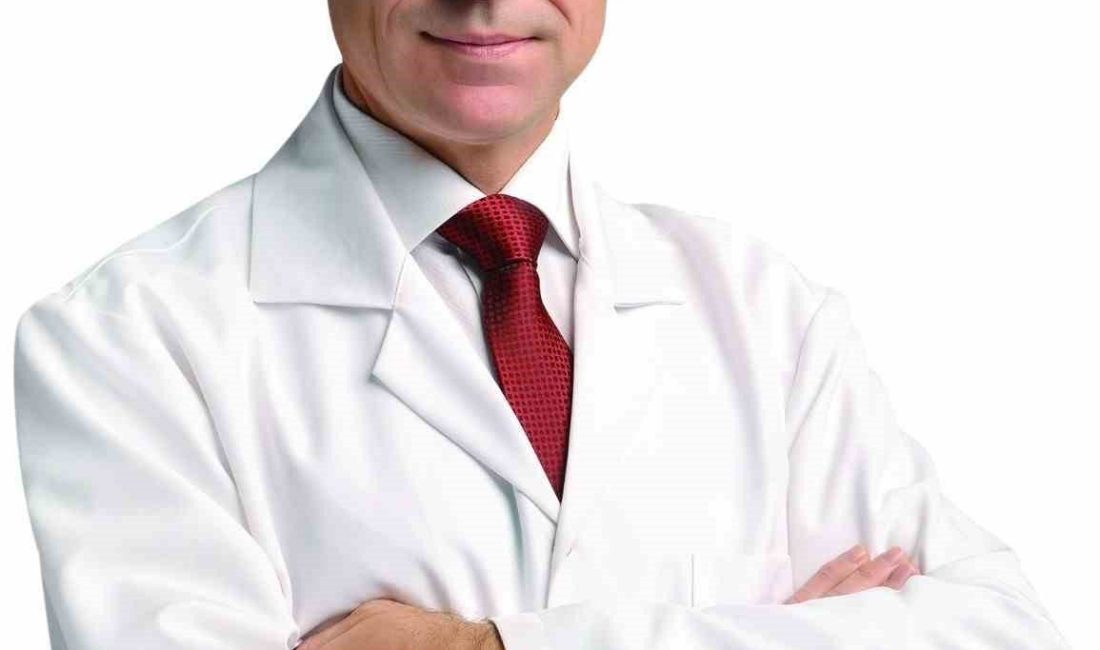 Eskişehir Özel Ümit Batıkent Hastanesi KBB Uzmanı Dr. Bekir Oksay,