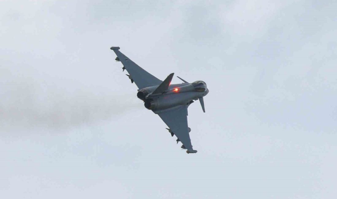 Almanya’nın Türkiye’ye Eurofighter savaş uçağı satışı konusunda hazır olduğu iddia
