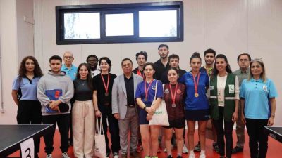 Eskişehir’de Bağımlılık Farkındalık Haftası etkinlikleri kapsamında, Gençlik ve Spor İl