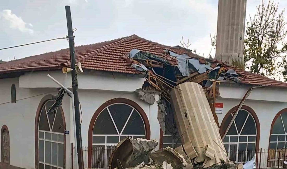 Ankara’nın Ayaş ilçesine bağlı Çanıllı Mahallesi’nde etkili olan yoğun yağış