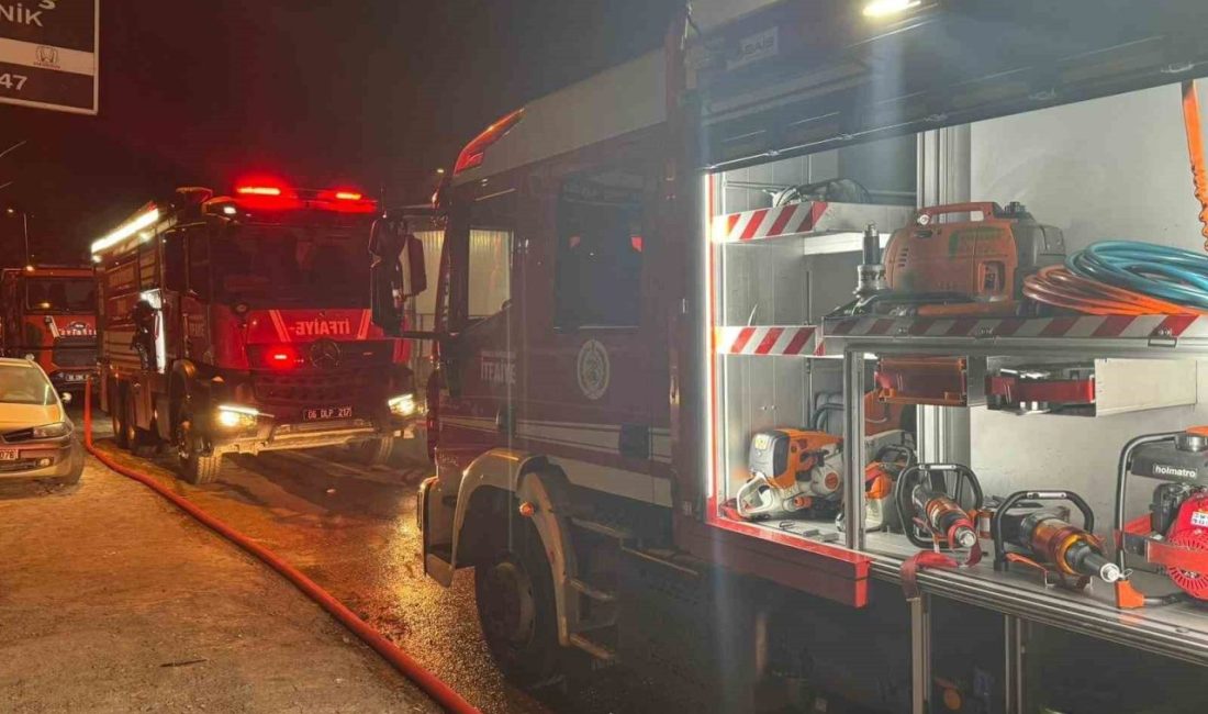 Ankara’da oto tamir dükkanında yangın paniği Ankara’nın Yenimahalle ilçesinde bulunan bir oto tamircisinde çıkan yangın paniğe