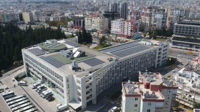 Antalya Büyükşehir Belediyesi, sıfır emisyon hedefiyle elektrikli otobüslerden güneş santrallerine