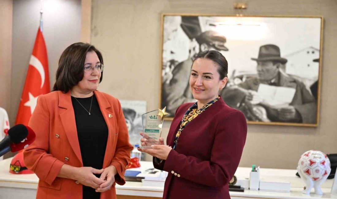 Antalya Büyükşehir Belediyesi’ne çevre ödülü Türkiye Sağlıklı Kentler Birliği tarafından bu yıl 15’incisi düzenlenen Sağlıklı