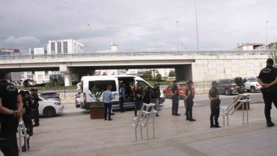 Antalya’nın Serik ilçesinde 2 kişinin hayatını kaybettiği, 2 kişinin de