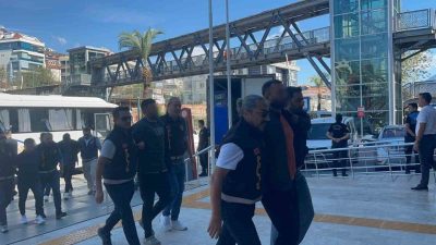 Antalya’nın Alanya ilçesinde meydana gelen cinayet olayında 1 kişi çıkan